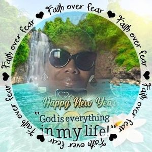 Meet your Posher, Rose